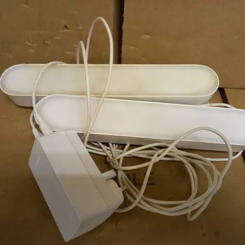 PHILIPS HUE PLAY COLOUR WALL ENTERTAINMENT LIGHT - WHITE