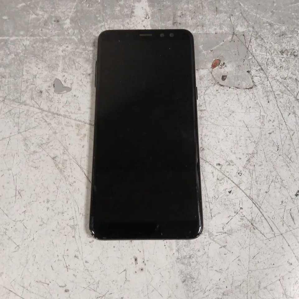 SAMSUNG GALAXY A8 SM-A530F SMARTPHONE IN BLACK