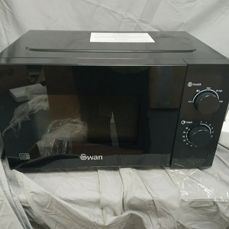 SWAN 20L 700W MANUAL MICROWAVE OVEN – MODEL SM22175B (BLACK)