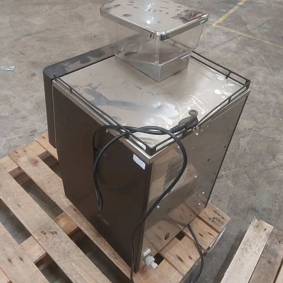 AZKOYEN COMMERCIAL COFFEE MACHINE