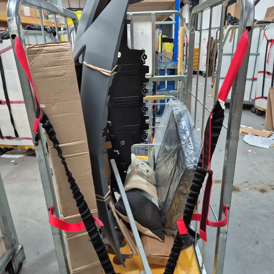 CAGE OF APPROXIMATELY 7 ASSORTED HOUSEHOLD ITEMS TO INCLUDE - CAR BUMPER - CUSHIONS - VELVET HANGERS - COLLECTION ONLY
