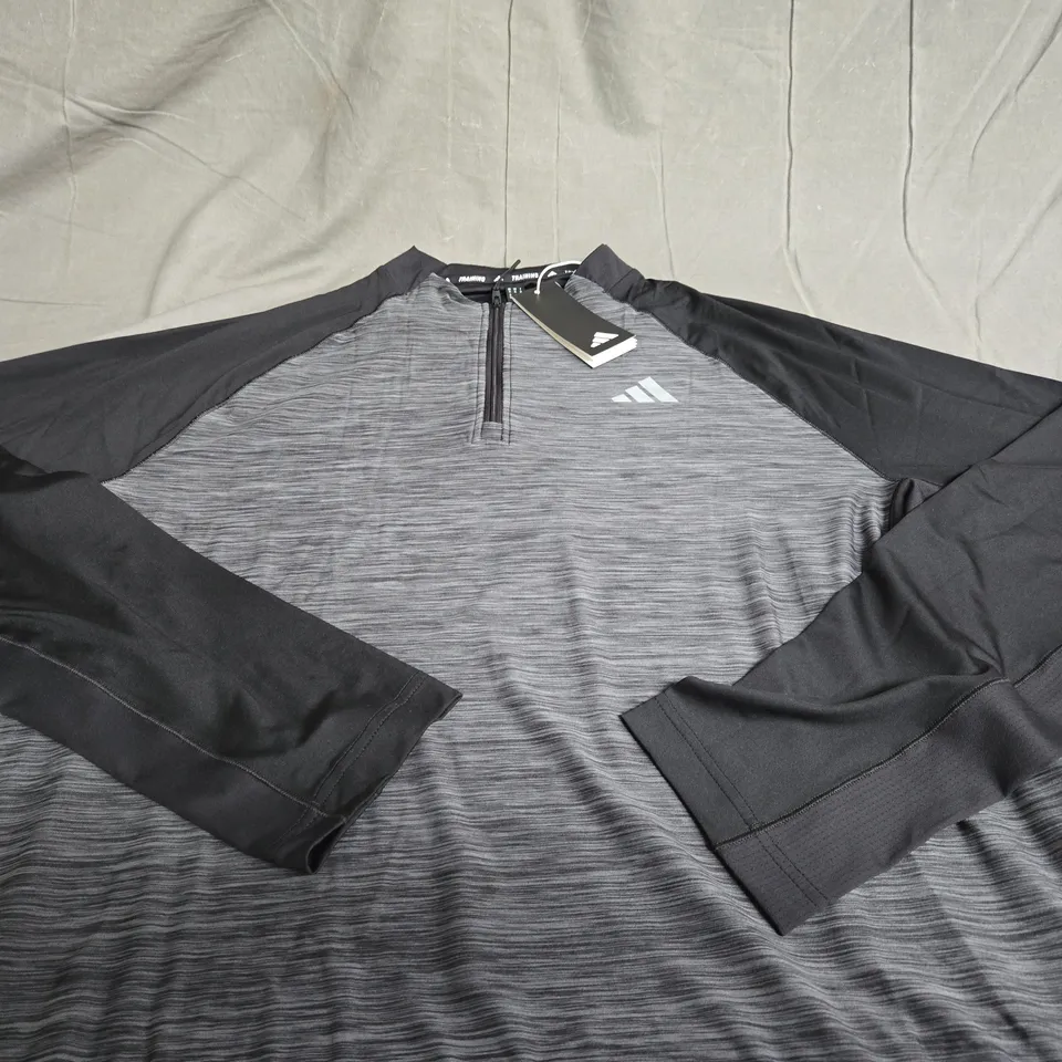 ADIDAS GYM 1/4 ZIP TOP SIZE XL