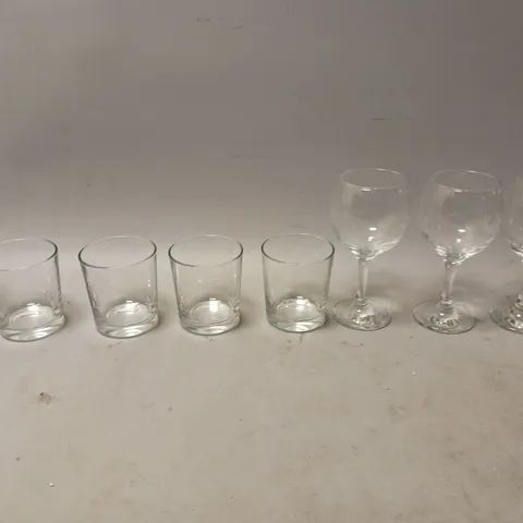 BOXED RAVENHEAD SET OF 12 PIECE PARTY SET