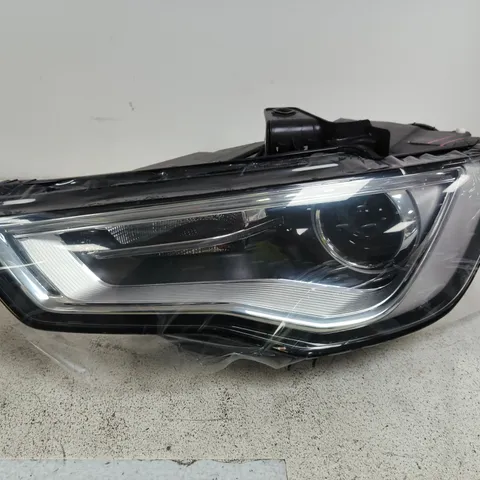 AUDI VEHICLE FRONT HEADLIGHT UNIT - MODEL UNSPECIFIED