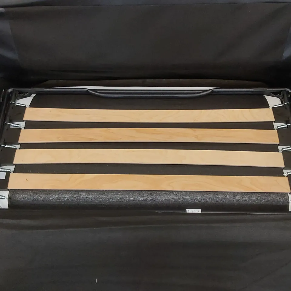 DESIGNER HILTON 2-SEATER SOFA BED 