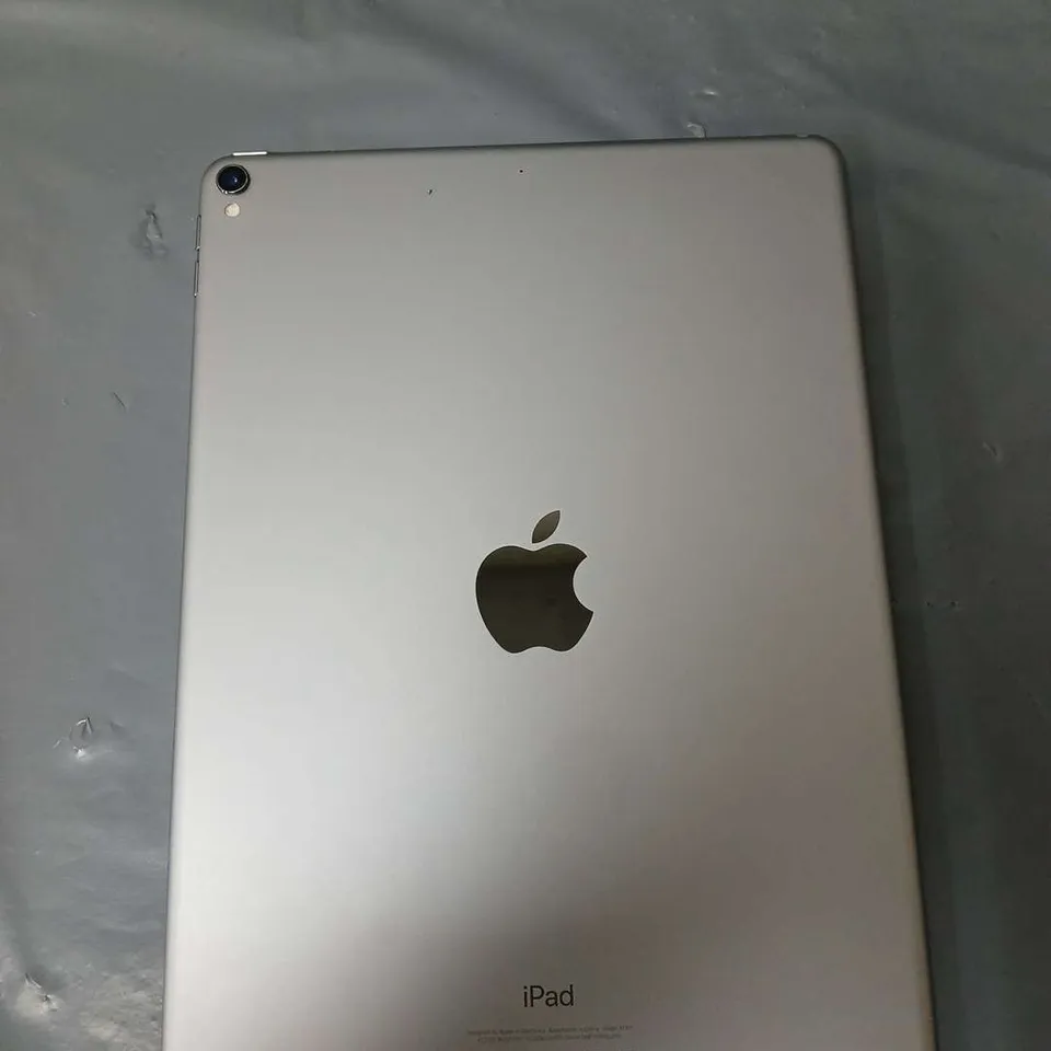 APPLE IPAD PRO 10.5INCH 64GB SILVER MQDT2Y/A