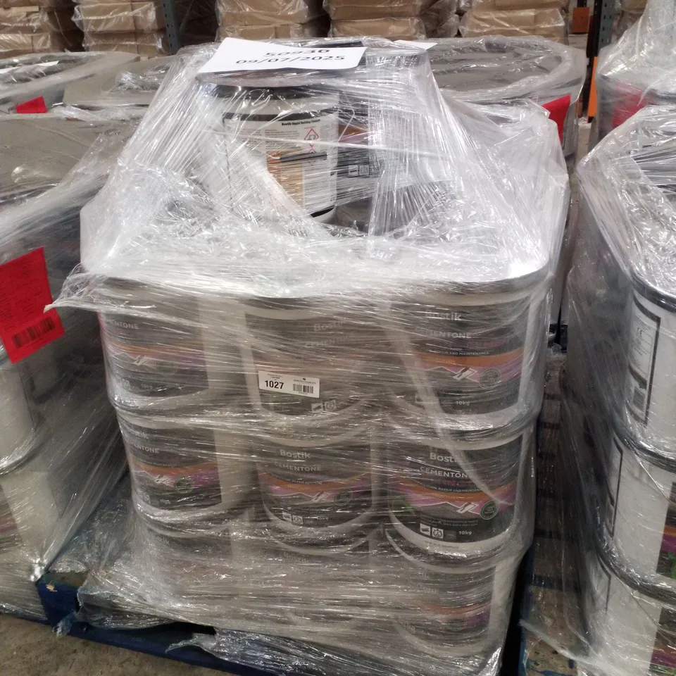 PALLET CONTAINING APPROXIMATELY 49 BUCKETS OF BOSTIK CEMENTONE RAPID SETTING WATERPROOF CEMENT 10KG