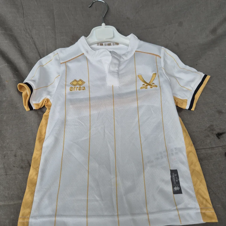SHEFFIELD UNITED FC AWAY SHIRT AND SHORTS - SIZE 24