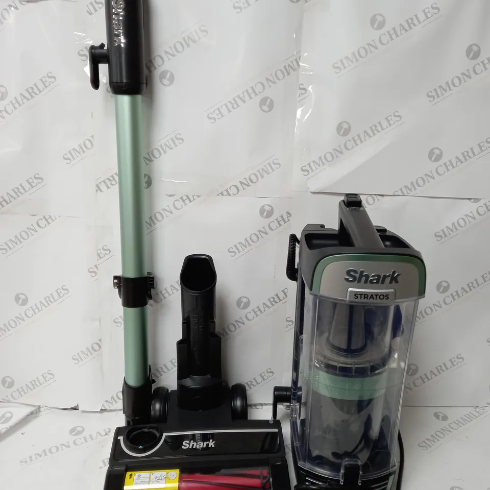 SHARK STRATOS UPRIGHT VACUUM CLEANER WITH PET-TOOL & CAR KIT NZ860UK - COLLECTION ONLY