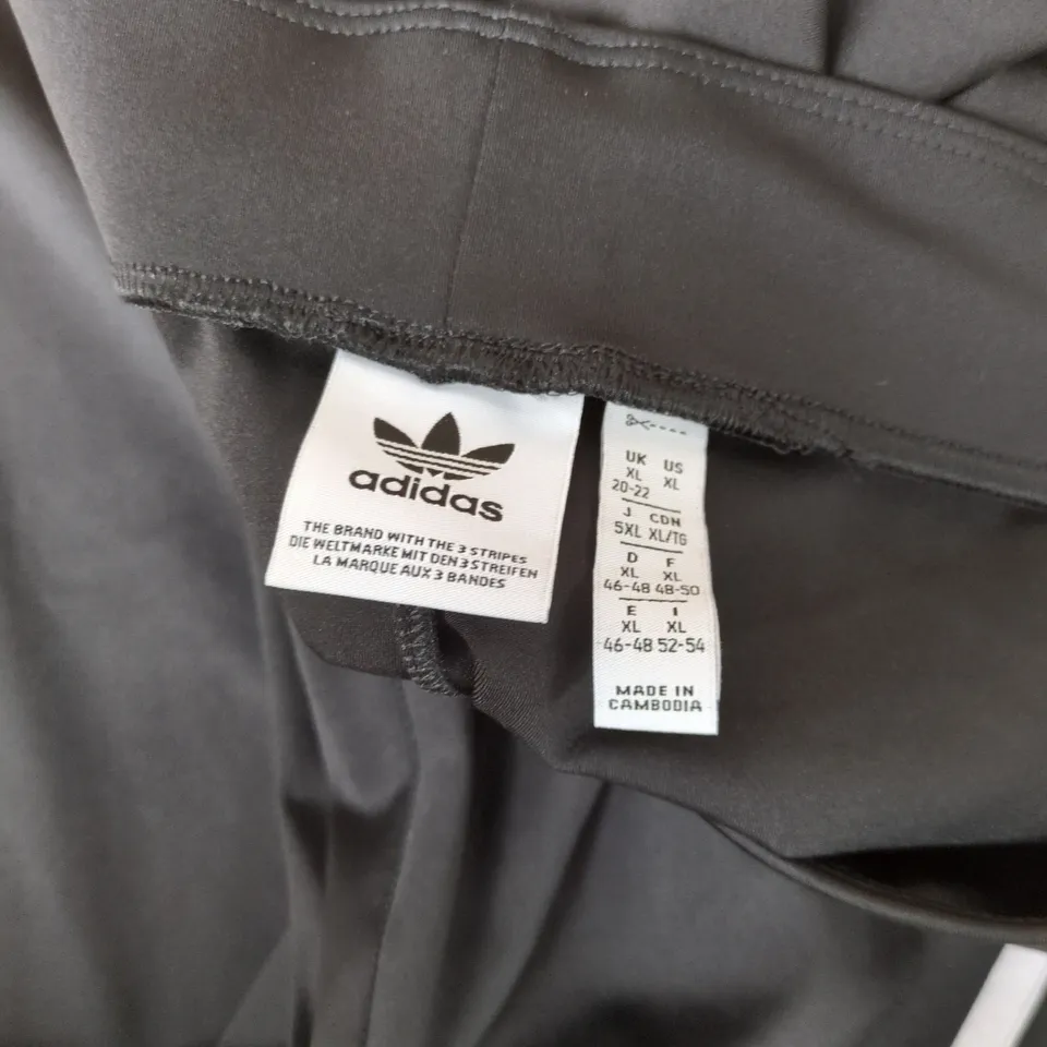 ADIDAS FLARED BOTTOM TRACKSUIT BOTTOMS IN BLACK - UK XL