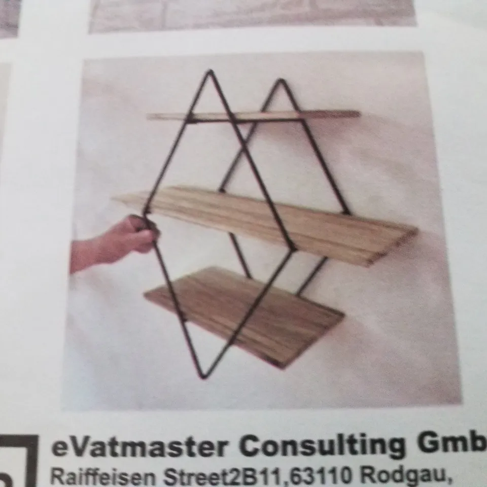 BOXED LORENZA DIAMOND FLOATING SHELF
