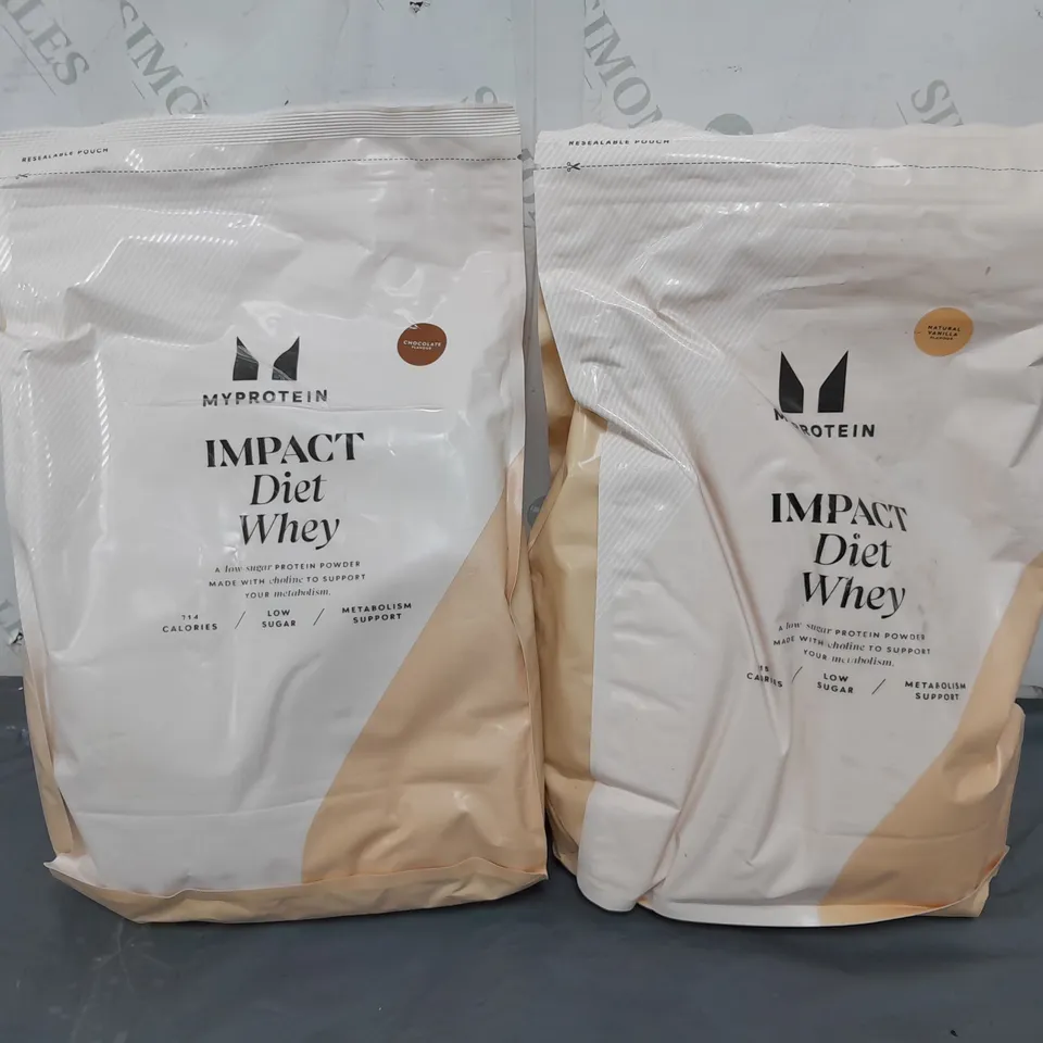 2 MYPROTEIN IMPACT DIET WHEY PROTEIN POWDER 2.5KG CHOCOLATE, NATURAL VANILLA 