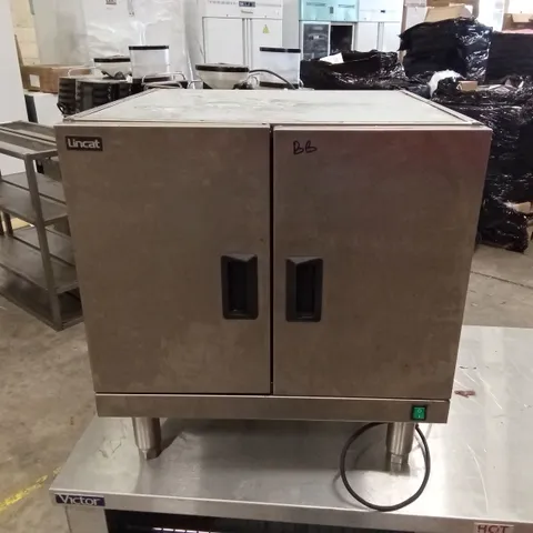 LINCAT HCL6 SILVERLINK 600 HEATED PEDESTAL WITH TOP, LEGS AND DOORS