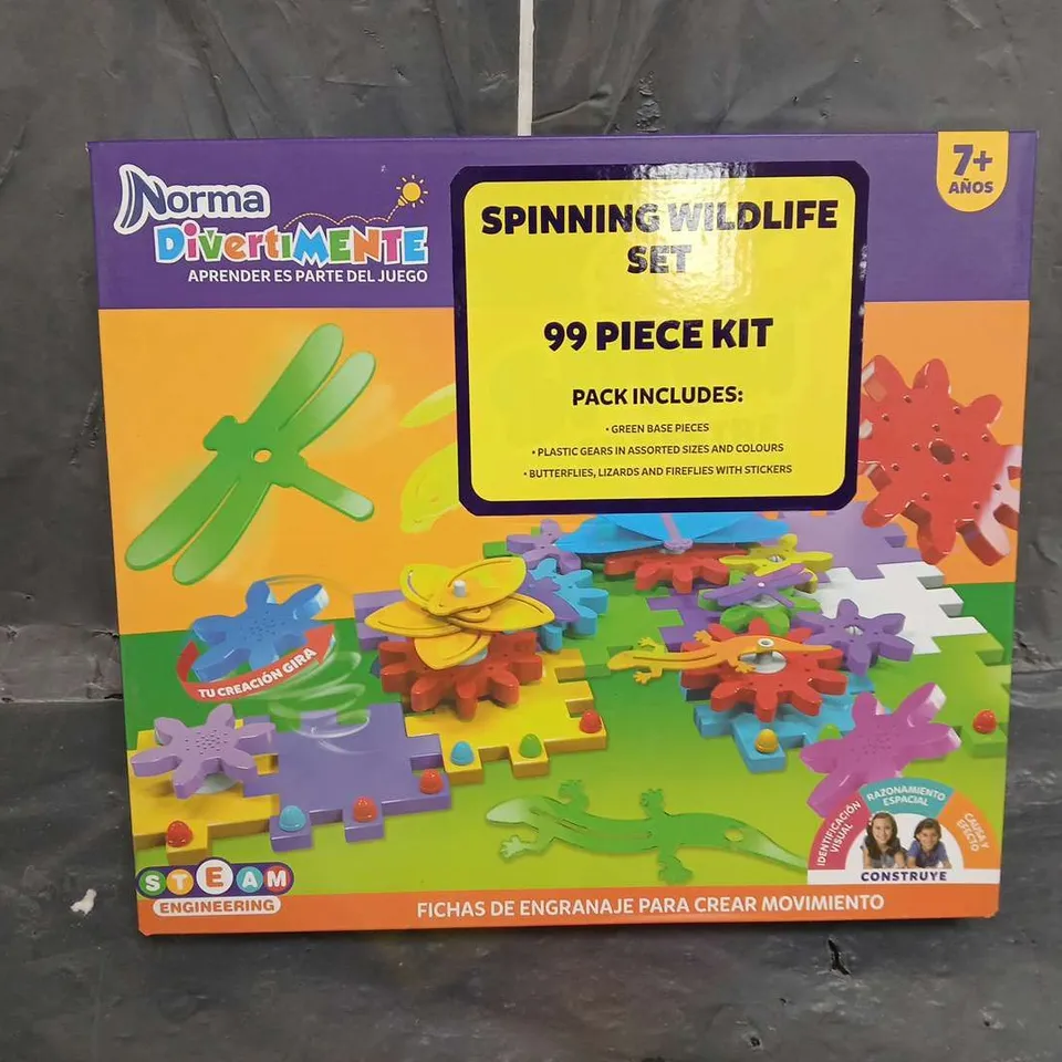 6 BOXED AND SEALED 99 PIECE SPINNING WILDLIFE SET 