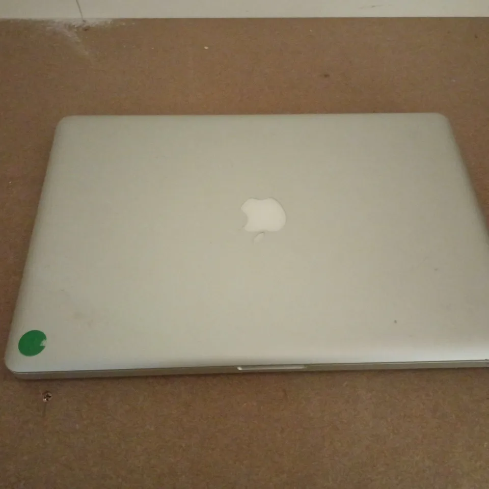 APPLE MACBOOK PRO MODEL A 1286