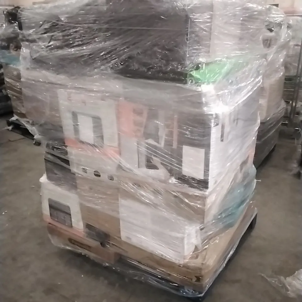 PALLET CONTAINING A LARGE QUANTITY OF ASSORTED HOUSEHOLD GOODS WHICH INCLUDE; AIRFRYERS, SUITCASES, BABY SEATS, FANS, PARASOL BASES ETC