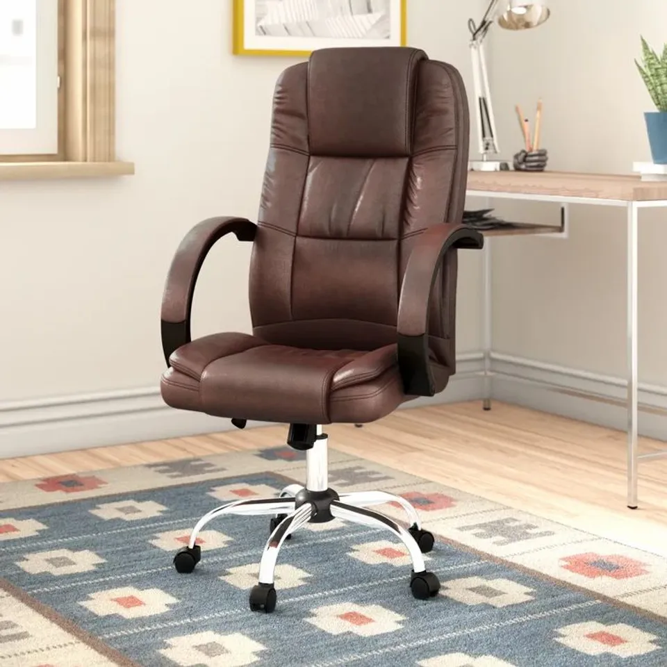 BOXED BRITANY EXECUTIVE CHAIR
