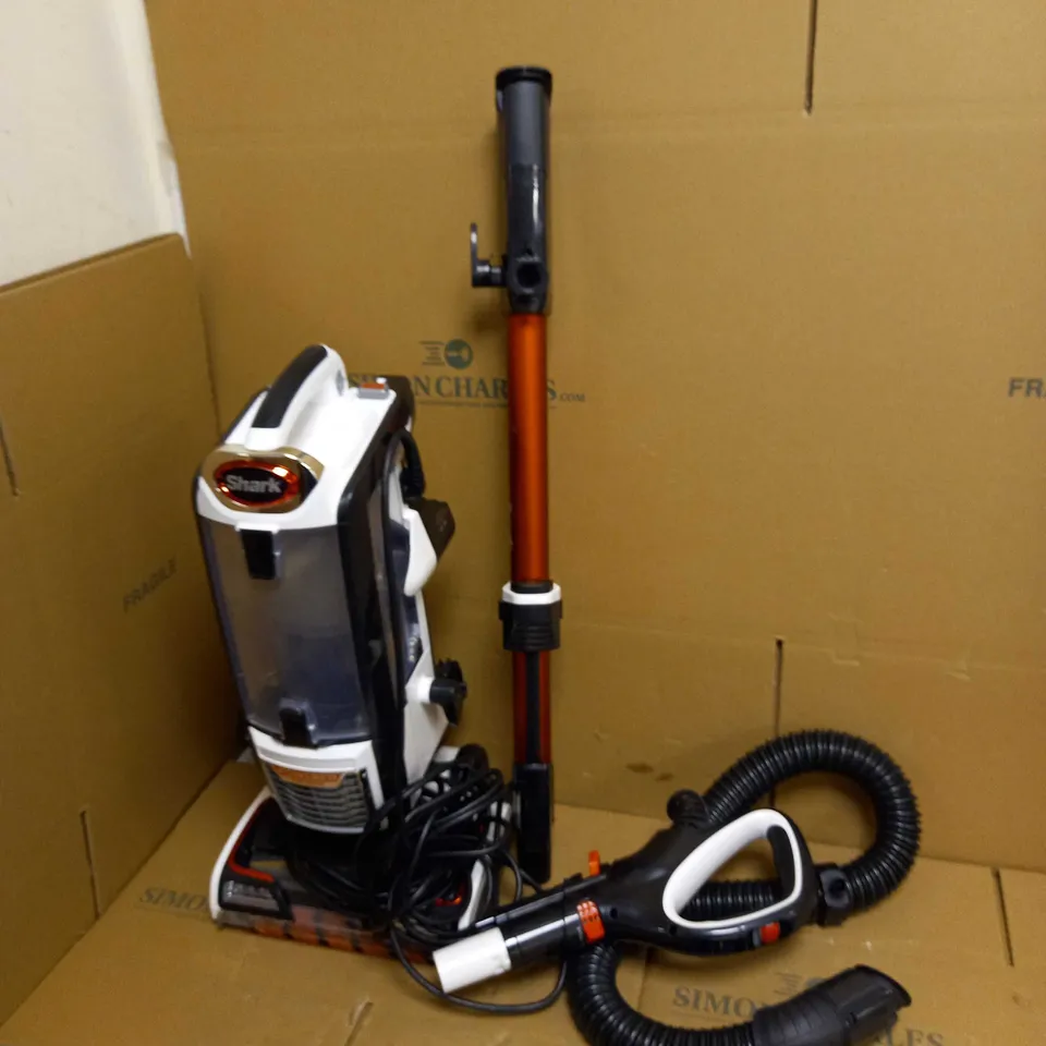 SHARK CORDED UPRIGHT VACUUM CLEANER 