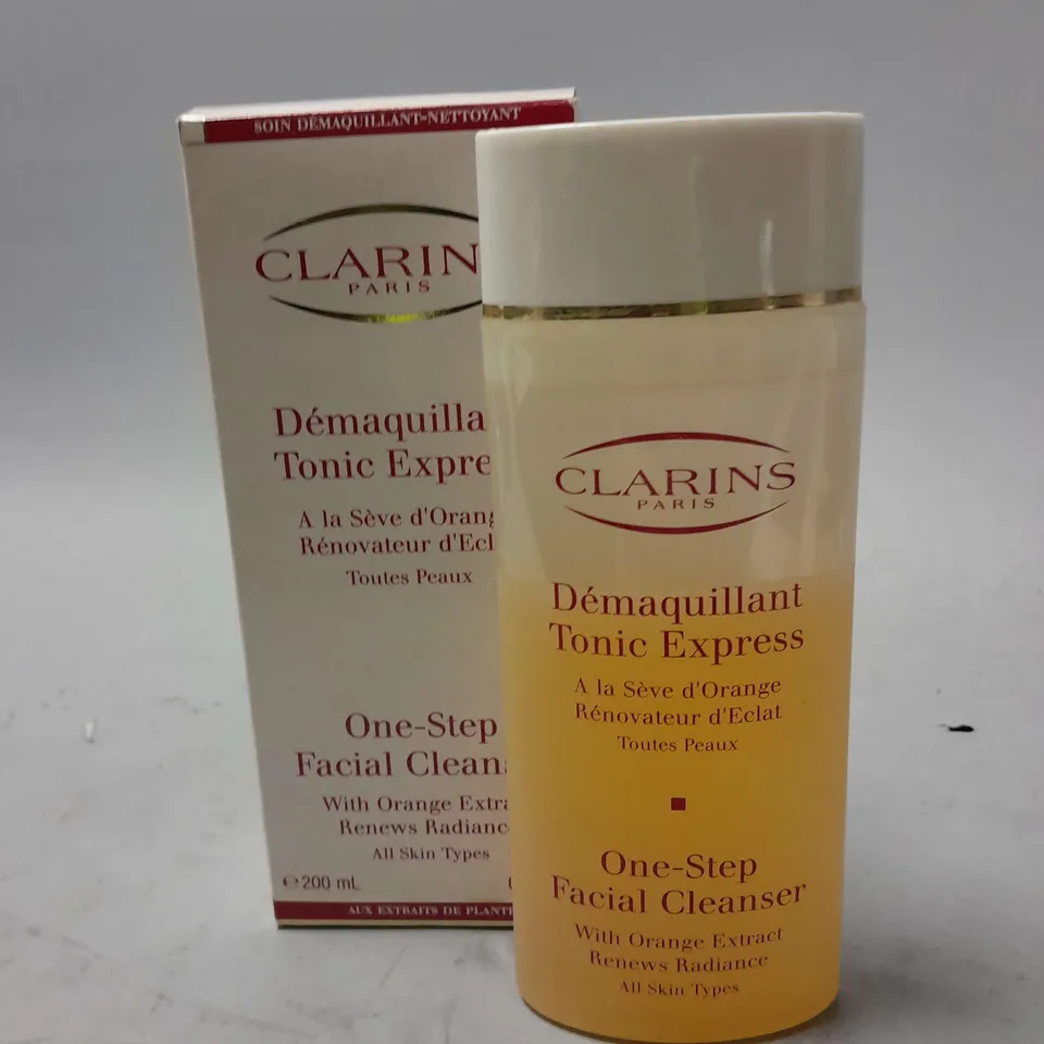 CLARINS ONE-STEP FACIAL CLEANSER WITH ORANGE EXTRACT 200ML 