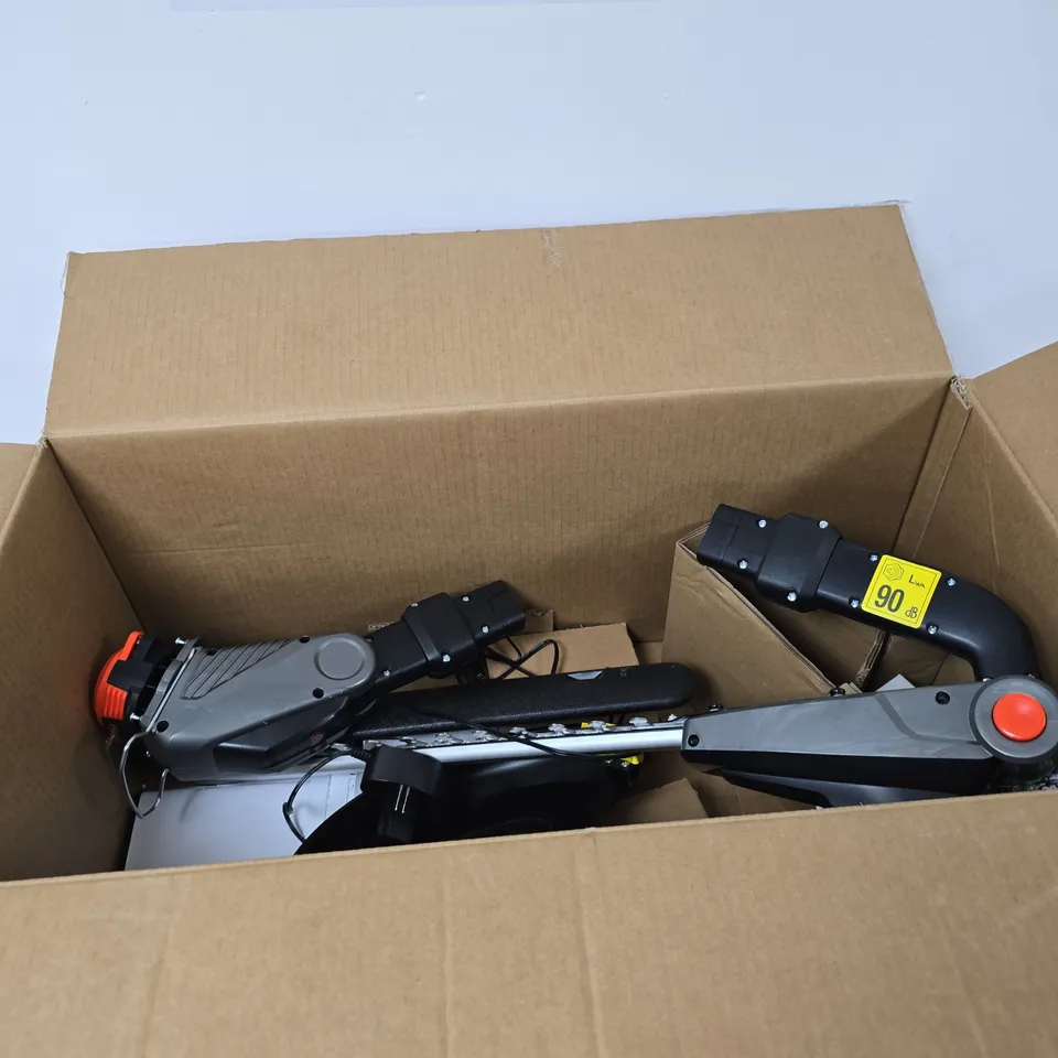 YARDFORCE IFLEX CORDLESS MOWER, GRASS & HEDGE TRIMMER 3-IN-1 SET