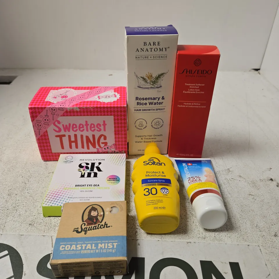 APPROXIMATELY 20 ASSORTED HEALTH & BEAUTY PRODUCTS TO INCLUDE DR SQUATCH SOAP, HAIR GROWTH SPRAY, BATH BOMB ETC