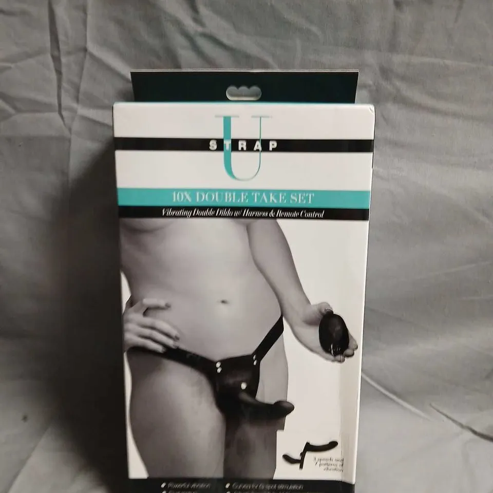 U-STRAP 10X DOUBLE TAKE SET – VIBRATING DILDO & HARNESS (ADULT SEX TOY)