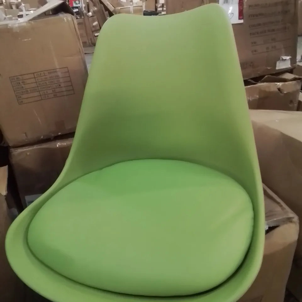 BOXED SET OF 4 PLASTIC HARD BACK CHAIRS WITH UPHOLSTERED SEAT