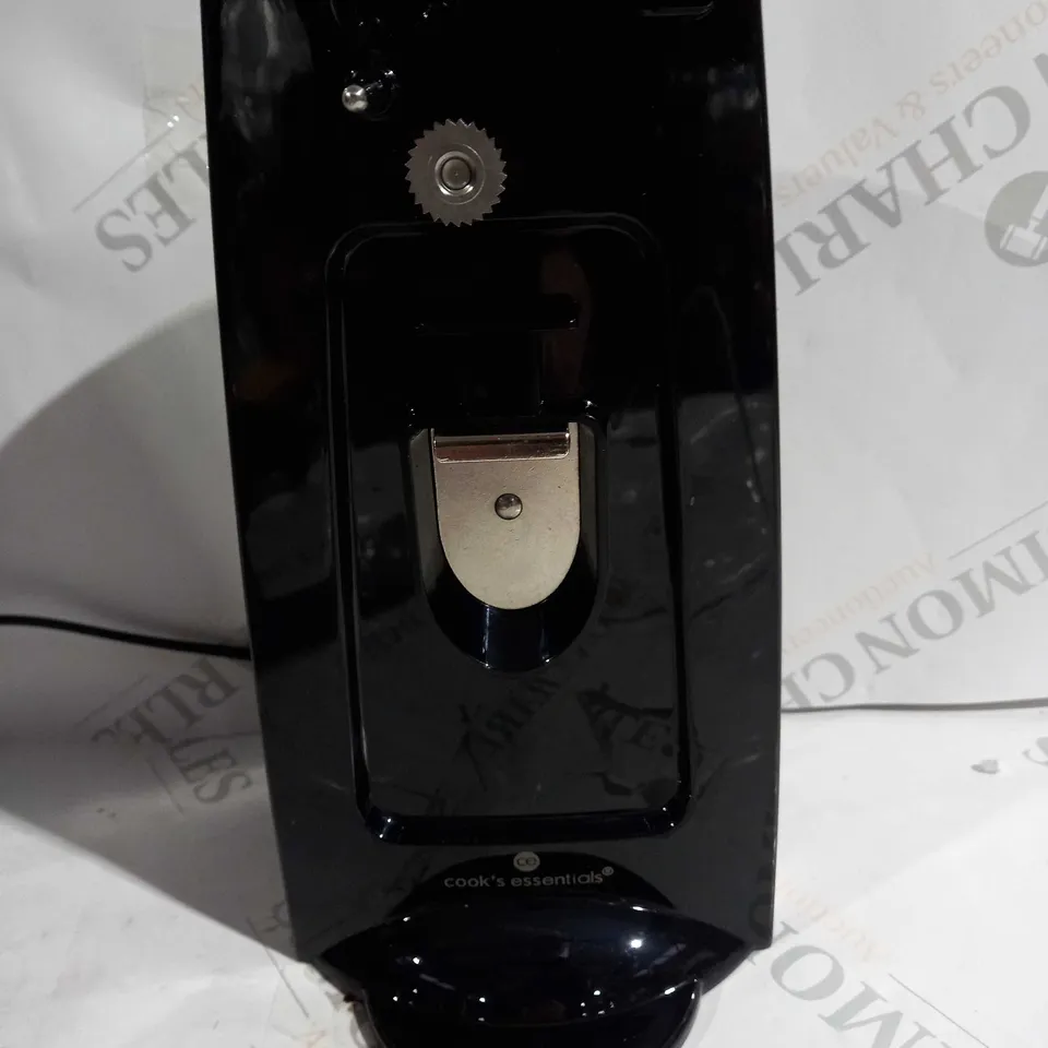 COOK'S ESSENTIALS FREE STANDING CAN OPENER