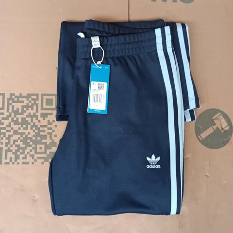 ADIDAS ADICOLOR 3-TRIPES FLARED TRACK PANTS IN NAVY/SKY BLUE SIZE MEDIUM