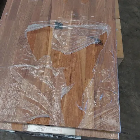 PALLET OF ASSORTED WORKTOPS APPROXIMATELY 3M
