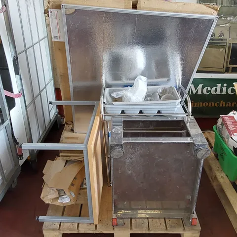 PALLET OF ASSORTED UNPROCESSED CONSUMER/COMMERCIAL GOODS