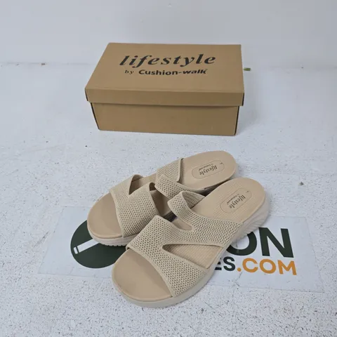 LIFESTYLE BY CUSHION-WALK SIMONE BEIGE SANDALS – UK SIZE 7 (WOMEN'S)