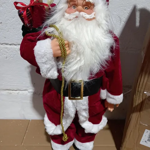 FESTIVE LIGHT UP TRADITIONAL STANDING SANTA