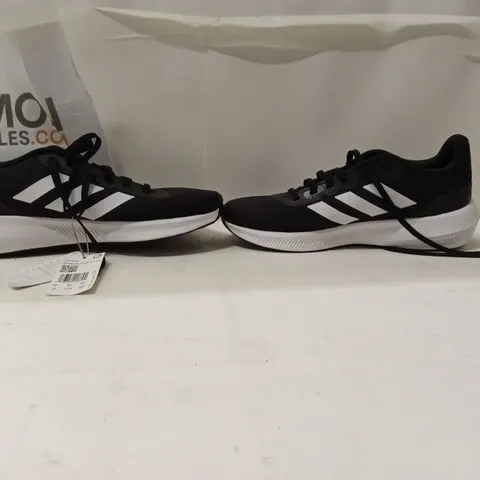 RUN FALCON 3.0 ADDIAS MENS TRAINERS SIZE 8.5