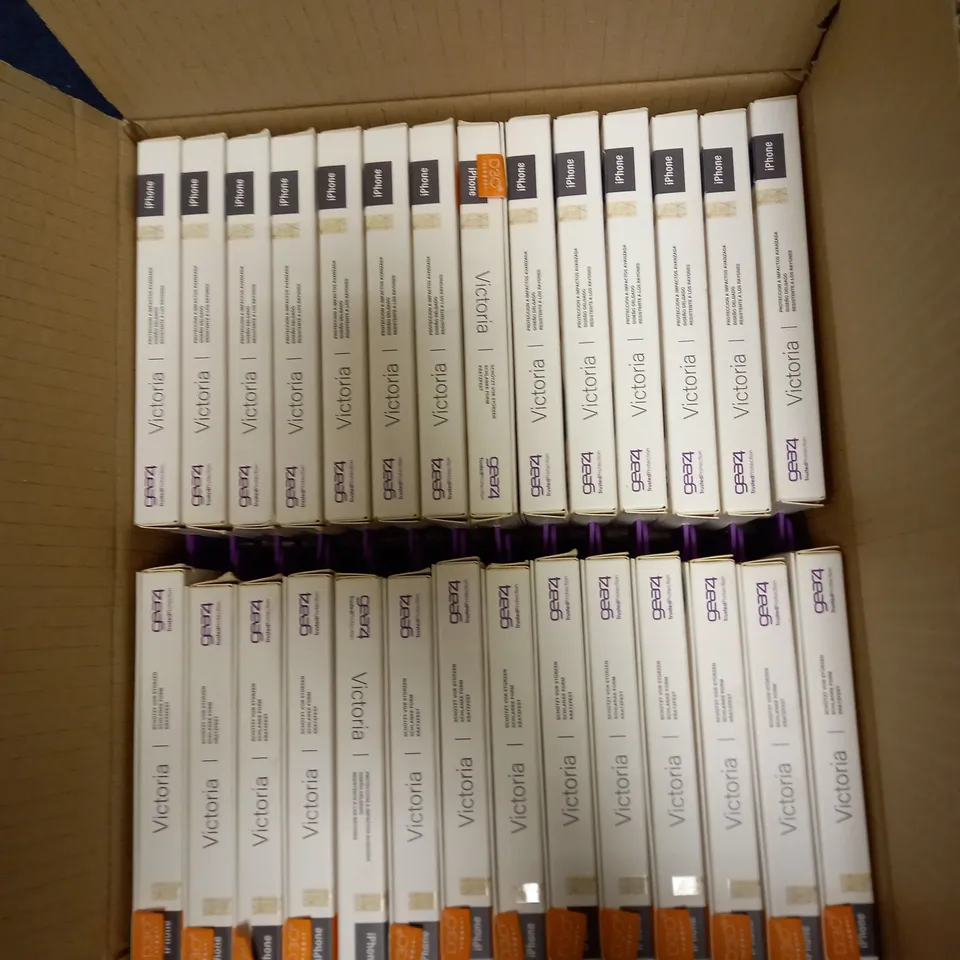 BOX OF 80X VICTORIA IPHONEX/XS PHONE CASES 