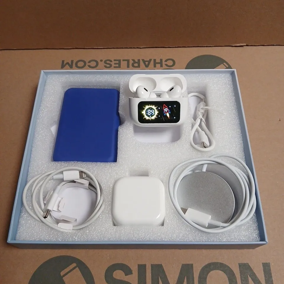 BOXED SMARTPHONE DIGITAL ACCESSORY SET 