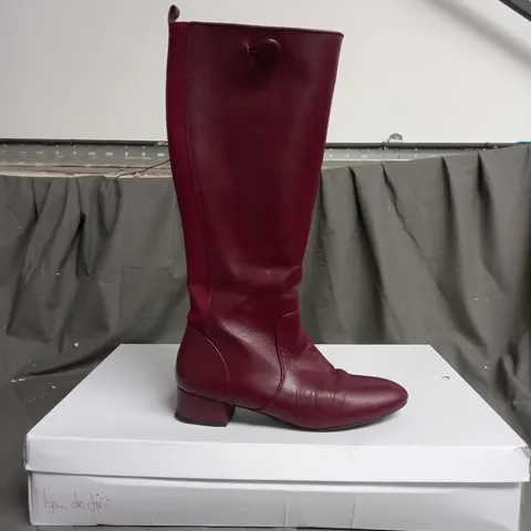 BOXED BDL KNEE HIGH BOOTS BURGUNDY SIZE 8