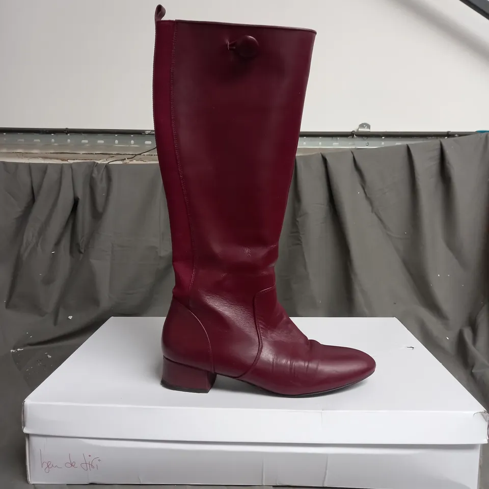 BOXED BDL KNEE HIGH BOOTS BURGUNDY SIZE 8