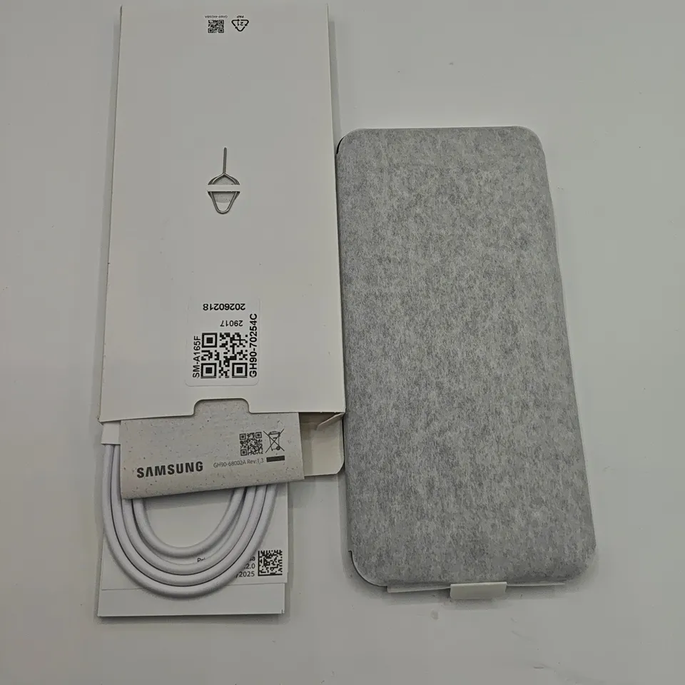 BOXED SAMSUNG GALAXY A16 4/128GB IN BLACK - SM-A165F