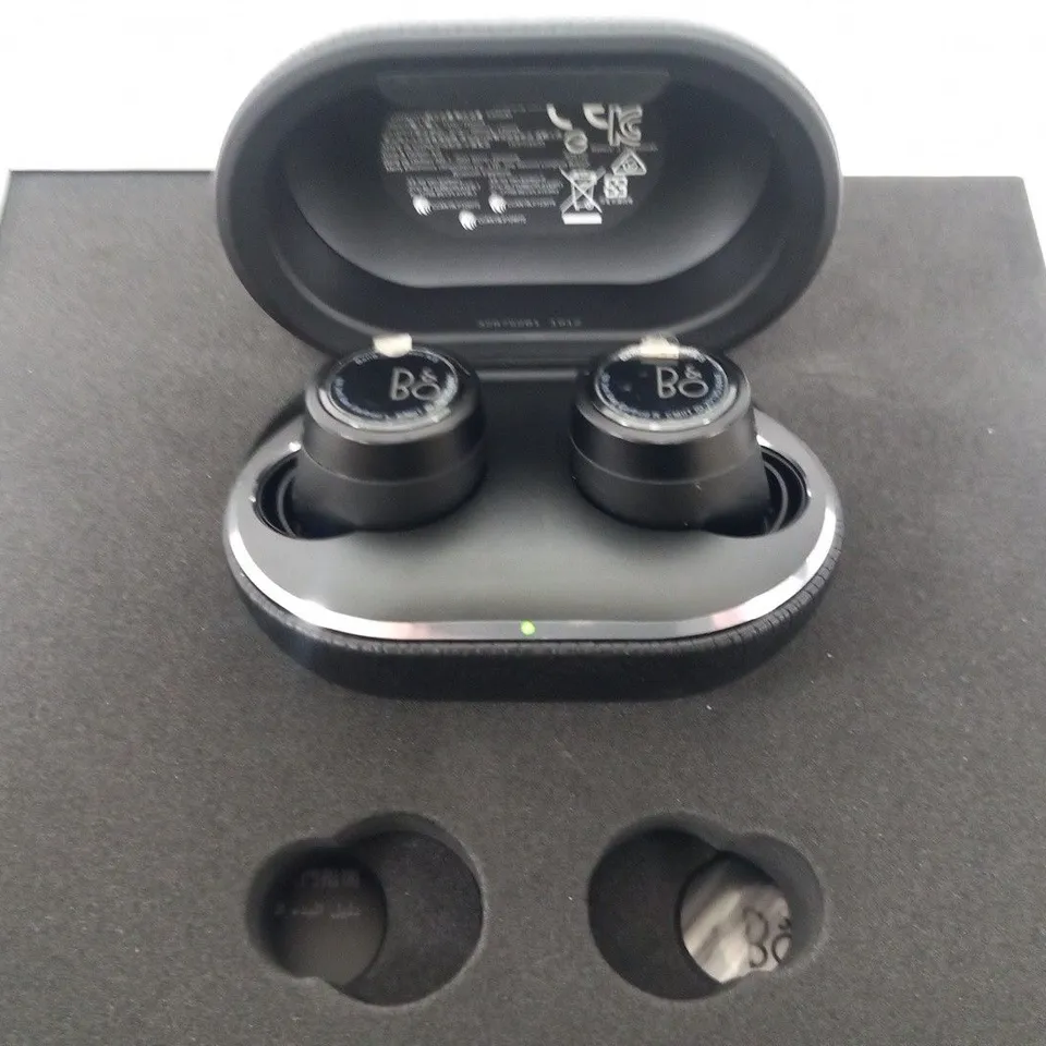 BOXED BANG AND OLUFSEN E8 3RD GENERATION 