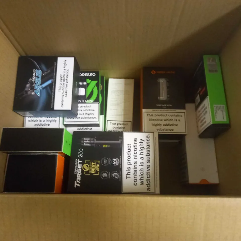 APPROXIMATELY 20 BOXED E-CIGARETTES TO INCLUDE GEEK VAPE, VAPORESSO, VOOPOO ETC