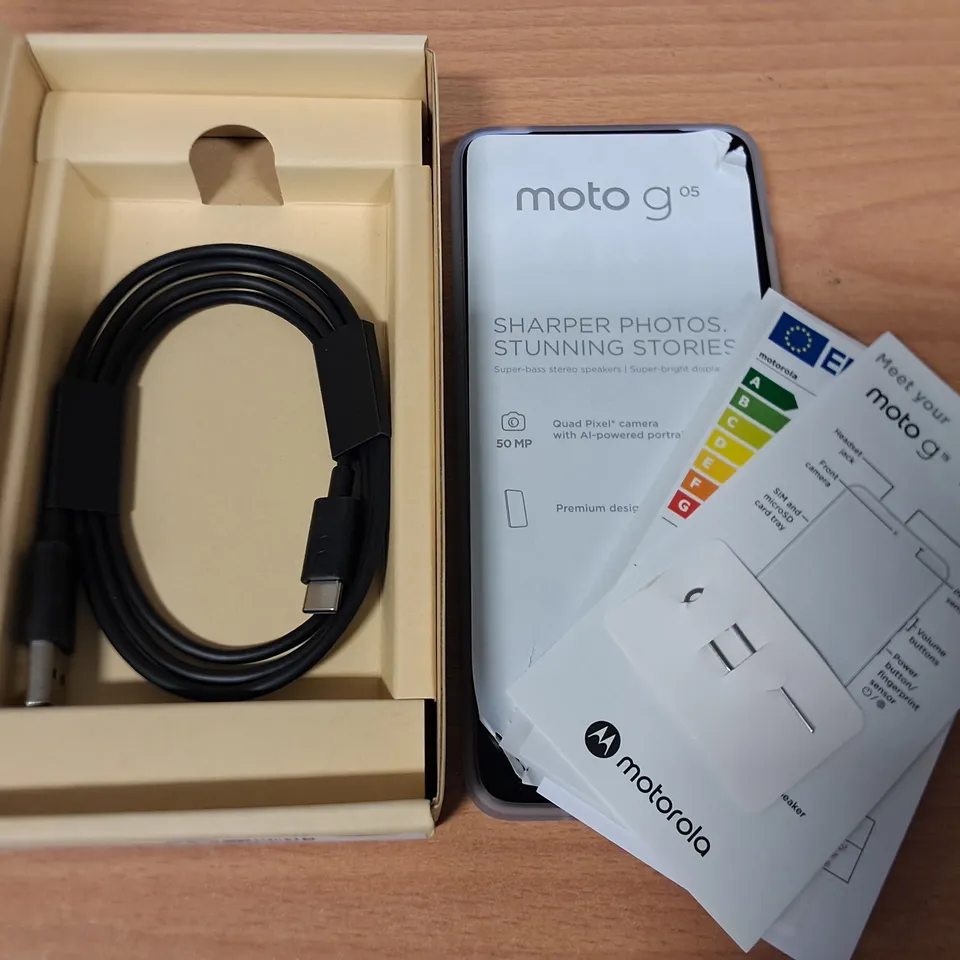 BOXED MOTOROLA MOTO G05 5G 64GB IN DENIM BLUE - MC43C