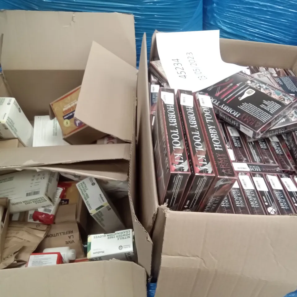 PALLET OF ASSORTED ITEMS INCLUDING THE ARMY PAINTER HOBBY TOOL KIT, FISH TYPE PROTECTIVE MASK, 100 MEDIUM EXAMINATION GLOVES, GOOD VEGAN MAYO SELECTION, ALTED CARAMEL SYRUP, ARROZ RICE 
