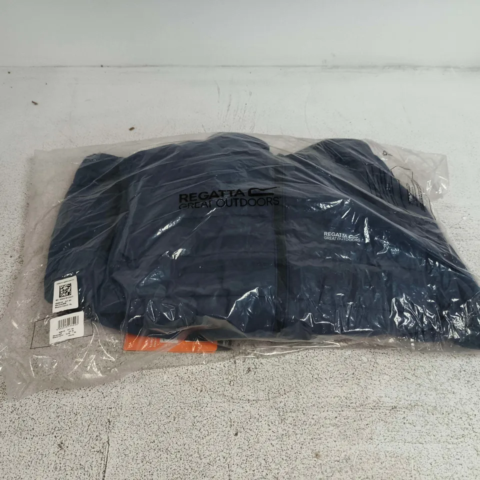 BAGGED REGATTA MARIZION BODY WARMER IN MOONLIGHT DENIM - UK XL