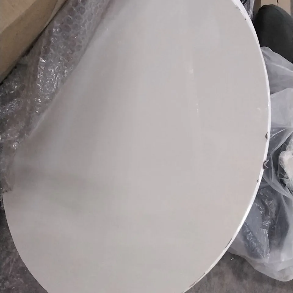 WHITE ROUND TABLE TOP