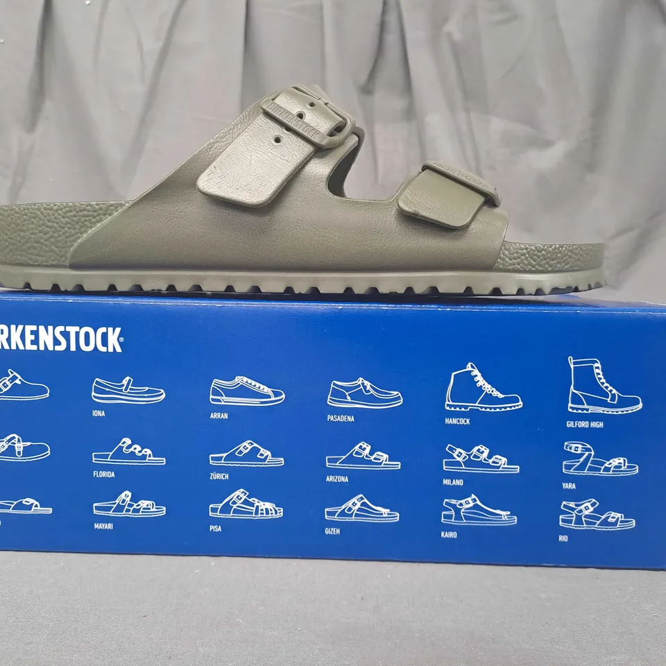 BOXED PAIR OF BIRKENSTOCK ARIZONA EVA OPEN TOE SANDALS IN KHAKI UK SIZE 10.5