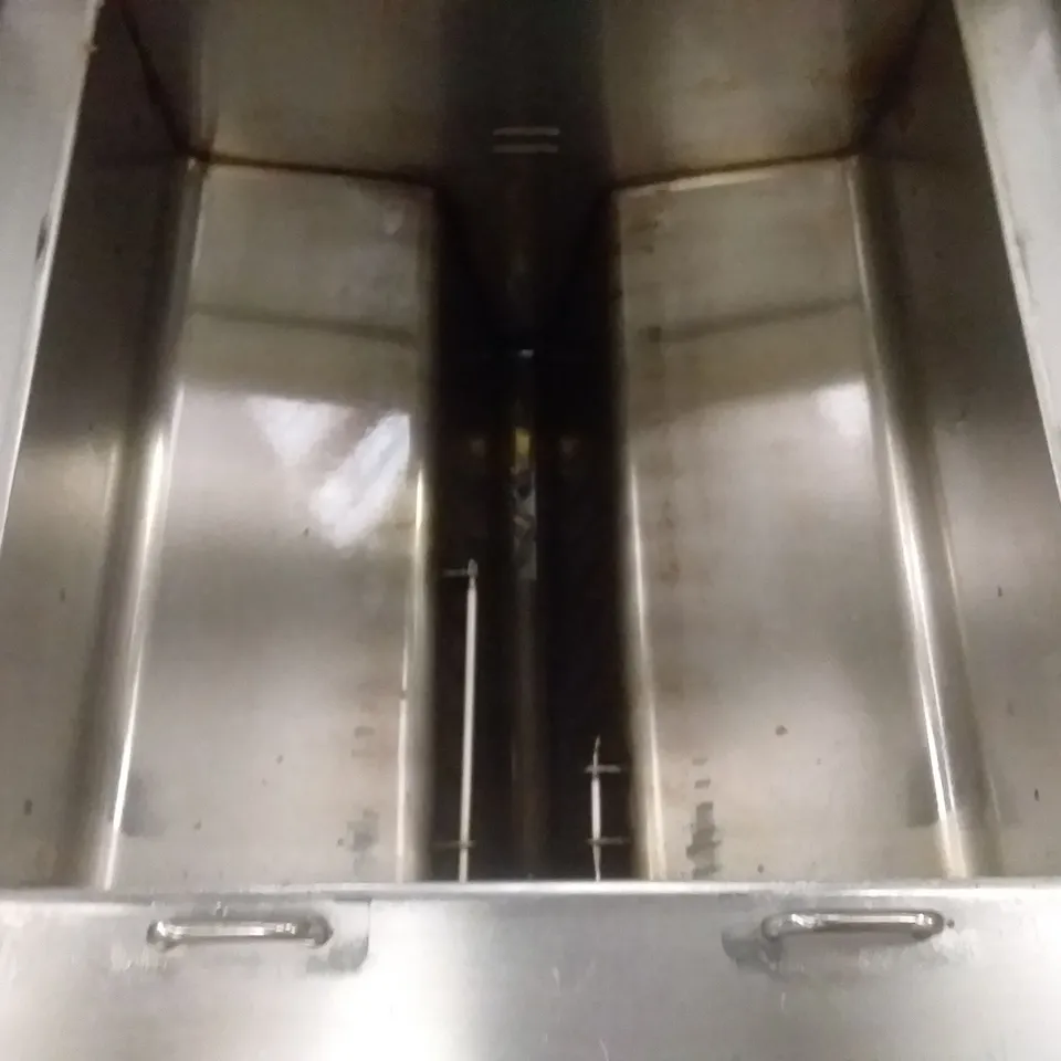 MOORWOOD VULCAN SINGLE TANK, TWIN BASKET GAS FRYER