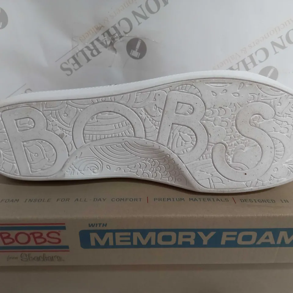 BOBS BY SKETCHERS TRAINERS VEGAN - WOMENS 7