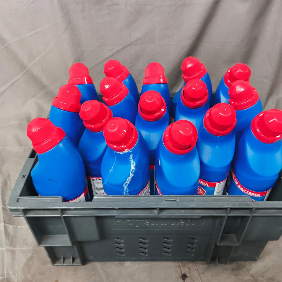 APPROXIMATELY 10 ASSORTED EASY SERIOUSLY THICK BLEACH 