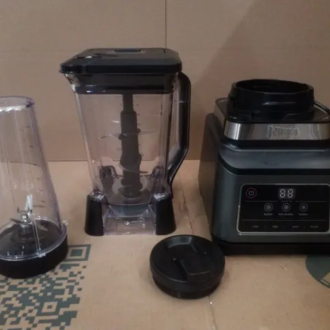 BOXED NINJA BN750UK 30 2-IN-1 BLENDER WITH AUTO-IQ – BLACK/SLIVER
